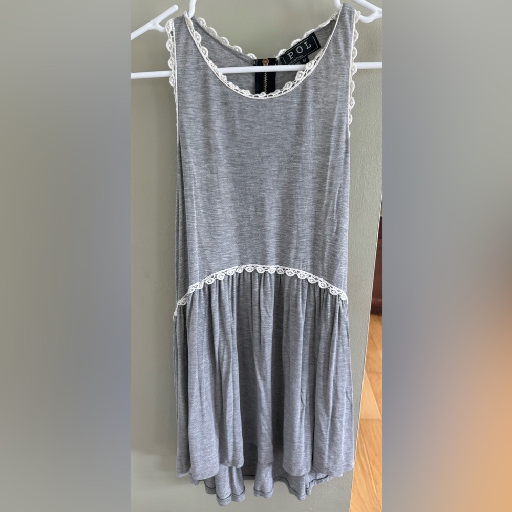 POL Gray A-Line Tiered Tank Top